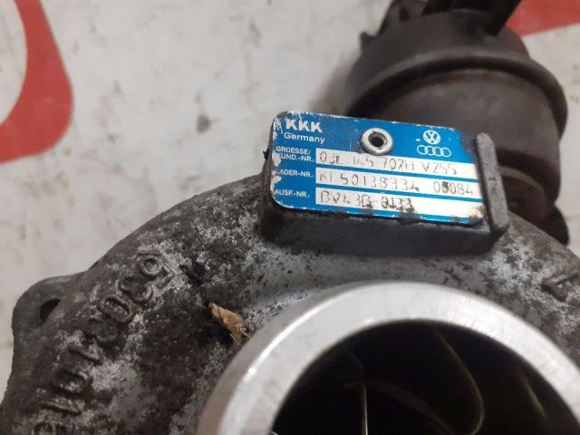 bontott AUDI A4 B8 Turbó