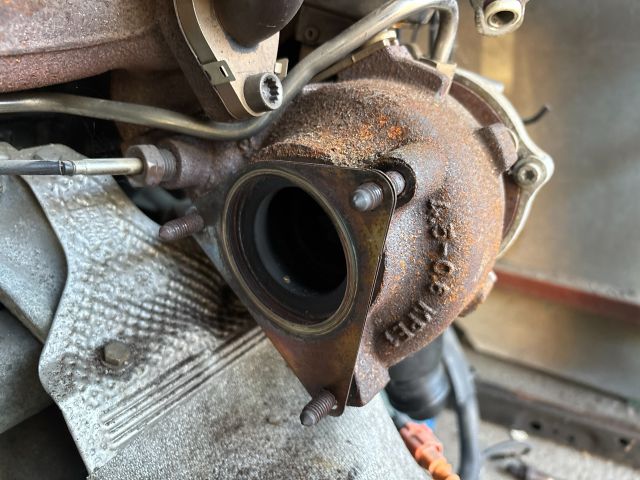 bontott AUDI A4 B8 Turbó