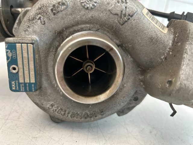 bontott AUDI A4 B8 Turbó