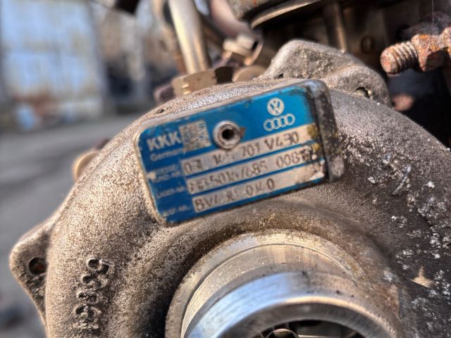 bontott AUDI A4 B8 Turbó