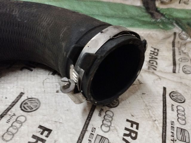 bontott AUDI A4 B8 Turbócső