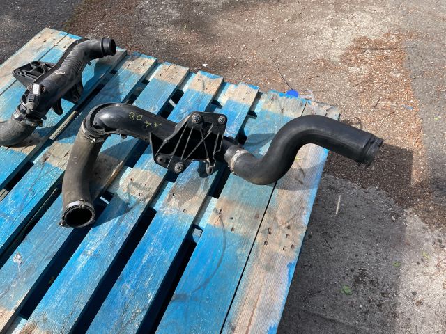 bontott AUDI A4 B8 Turbócső