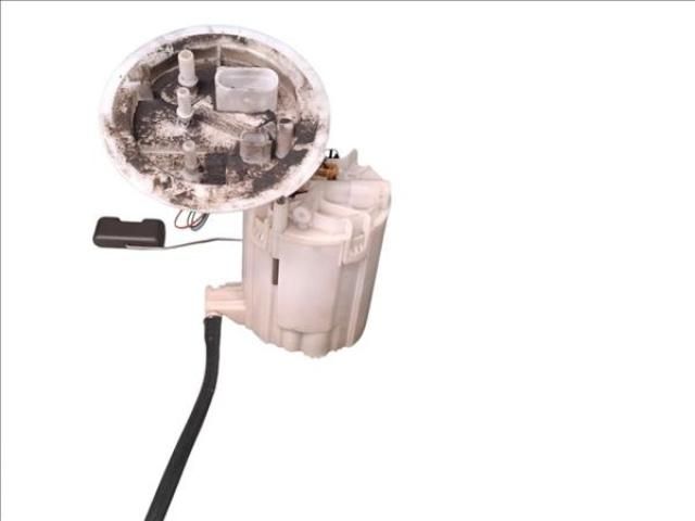 bontott AUDI A4 B8 Üzemanyag Szivattyú