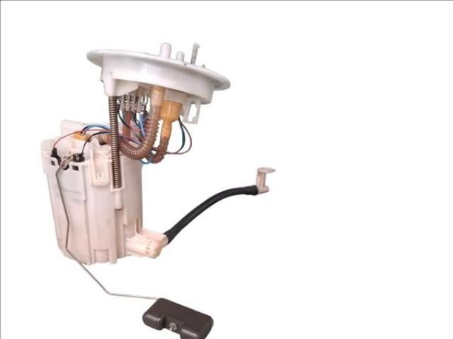 bontott AUDI A4 B8 Üzemanyag Szivattyú