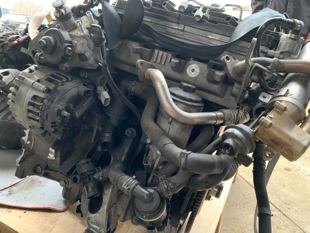 bontott AUDI A4 B8 Vákumpumpa