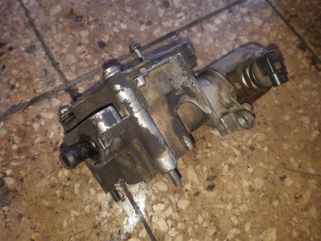 bontott AUDI A4 B8 Vákumpumpa