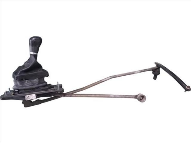 bontott AUDI A4 B8 Váltó Kulissza