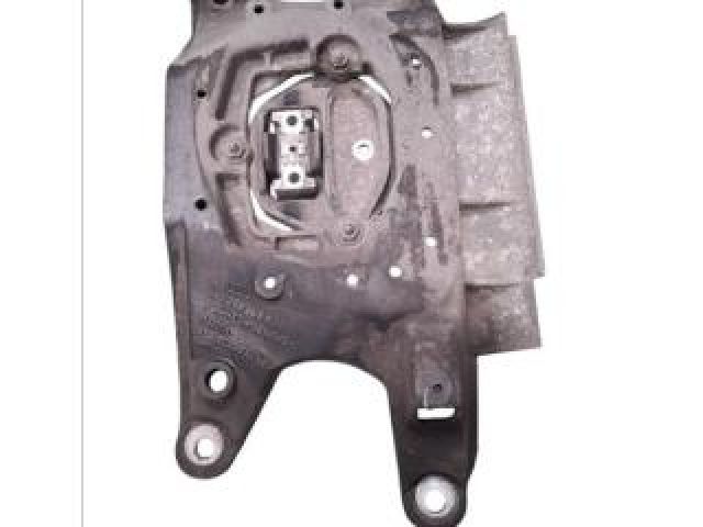 bontott AUDI A4 B8 Váltó Tartó Bak (Pozíciófüggetlen)