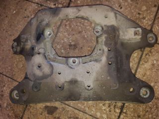 bontott AUDI A4 B8 Váltó Tartó Bak (Pozíciófüggetlen)