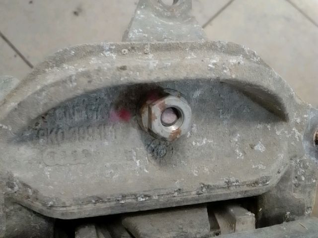 bontott AUDI A4 B8 Váltó Tartó Bak (Pozíciófüggetlen)