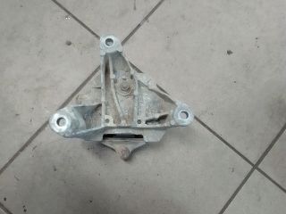 bontott AUDI A4 B8 Váltó Tartó Bak (Pozíciófüggetlen)