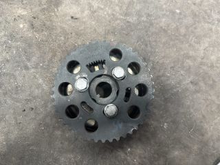 bontott AUDI A4 B8 Vezérműkerék Agy