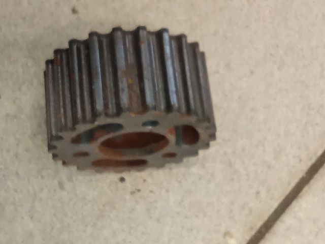 bontott AUDI A4 B8 Vezérműkerék