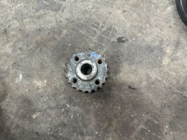 bontott AUDI A4 B8 Vezérműkerék