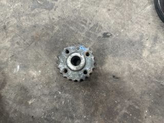 bontott AUDI A4 B8 Vezérműkerék