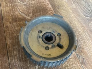 bontott AUDI A4 B8 Vezérműkerék