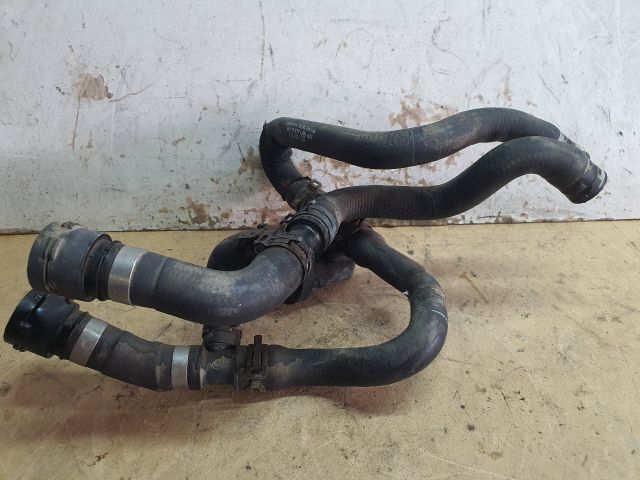 bontott AUDI A4 B8 Vízcső