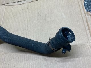 bontott AUDI A4 B8 Vízcső