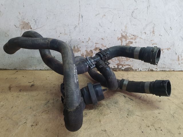 bontott AUDI A4 B8 Vízcső