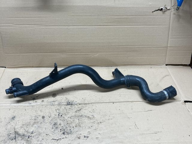 bontott AUDI A4 B8 Vízcső