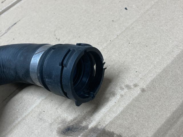 bontott AUDI A4 B8 Vízcső