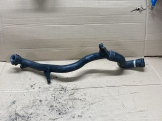 bontott AUDI A4 B8 Vízcső