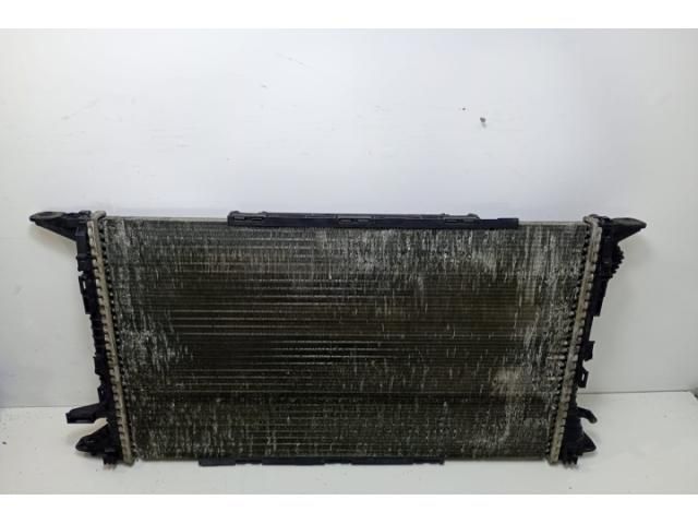 bontott AUDI A4 B8 Vízhűtő Radiátor (Nem klímás)