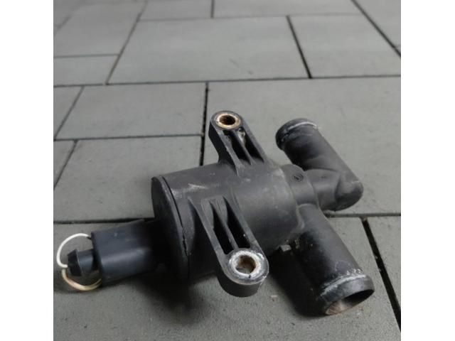 bontott AUDI A4 B8 Vízpumpa