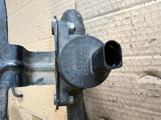 bontott AUDI A4 B8 Vízpumpa