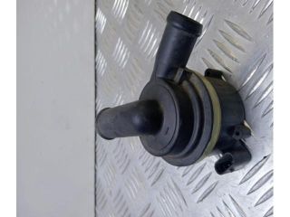 bontott AUDI A4 B8 Vízpumpa