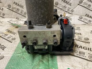 bontott AUDI A4 B8 ABS Kocka