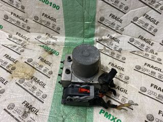 bontott AUDI A4 B8 ABS Kocka