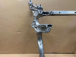 bontott AUDI A4 B8 Első Bölcső