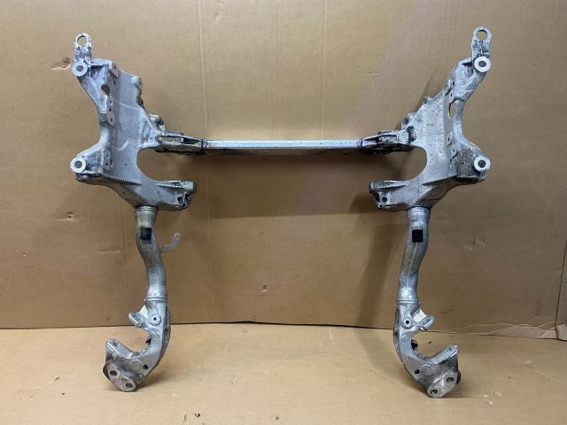 bontott AUDI A4 B8 Első Bölcső