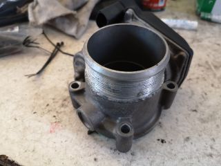 bontott AUDI A4 B8 Fojtószelep (Elektromos)