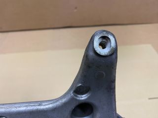 bontott AUDI A4 B8 Generátor Tartó Bak