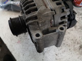 bontott AUDI A4 B8 Generátor