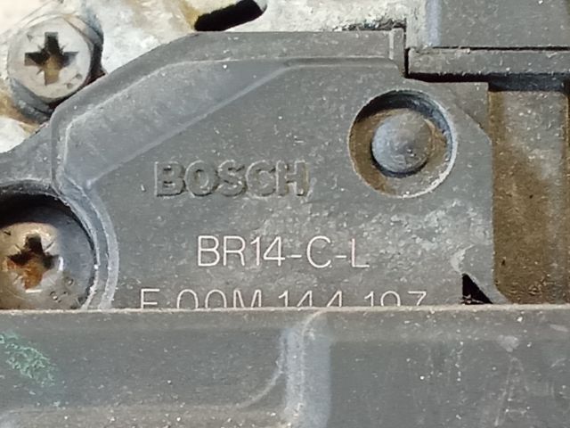 bontott AUDI A4 B8 Generátor