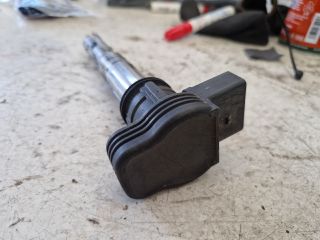 bontott AUDI A4 B8 Gyújtótrafó