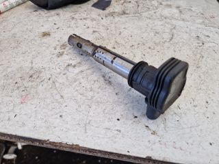 bontott AUDI A4 B8 Gyújtótrafó
