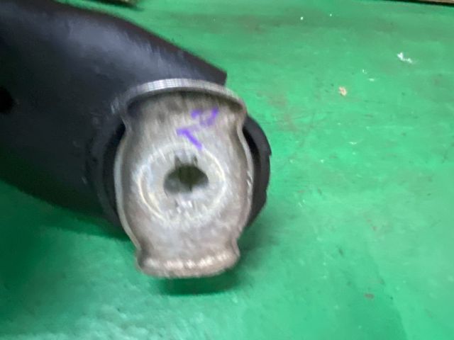 bontott AUDI A4 B8 Hátsó Bölcső