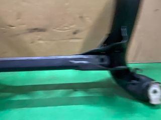 bontott AUDI A4 B8 Hátsó Bölcső