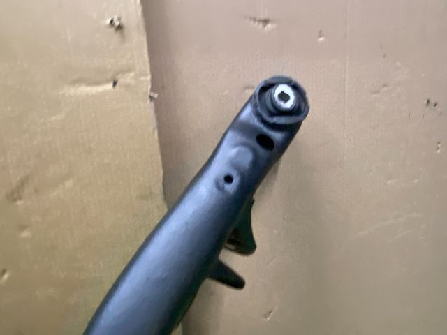 bontott AUDI A4 B8 Hátsó Bölcső