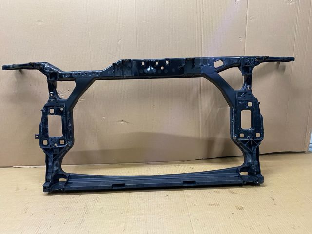 bontott AUDI A4 B8 Homlokfal (Üres lemez)