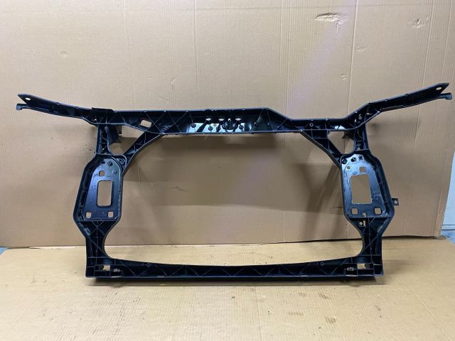 bontott AUDI A4 B8 Homlokfal (Üres lemez)