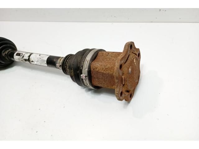 bontott AUDI A4 B8 Jobb Féltengely