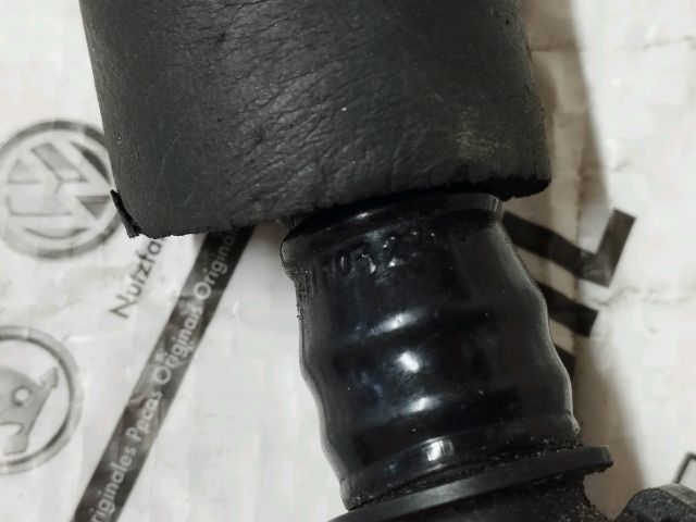 bontott AUDI A4 B8 Kartergázcső