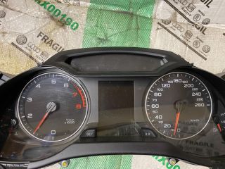 bontott AUDI A4 B8 Kilométeróra