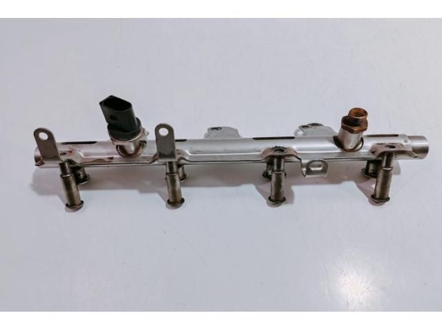 bontott AUDI A4 B8 Közösnyomócső