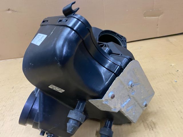 bontott AUDI A4 B8 Légszűrő Ház